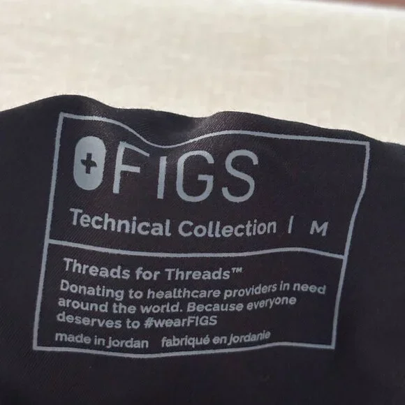 2 pair FIGS High Waisted Yola Scrub Pants - Picture 4 of 4